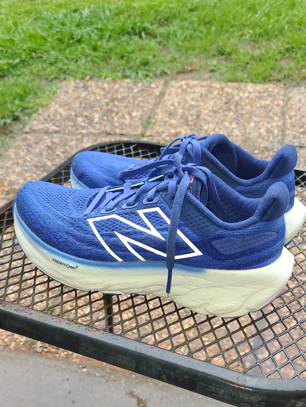 New Balance Fresh Foam X- Size 6